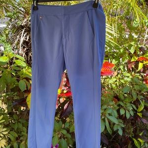 Figs cropped tuxedo scrub pants- XS Ciel blue